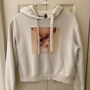 Ariana Grande Sweetener Tour Hoodie H&M
